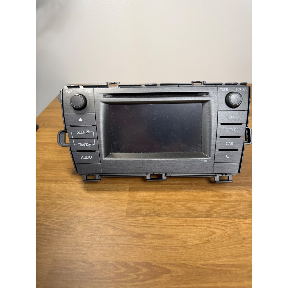 Toyota Prius/ Camry OEM Radio Touchscreen Bluetooth 86140-40750 57031 15-17
